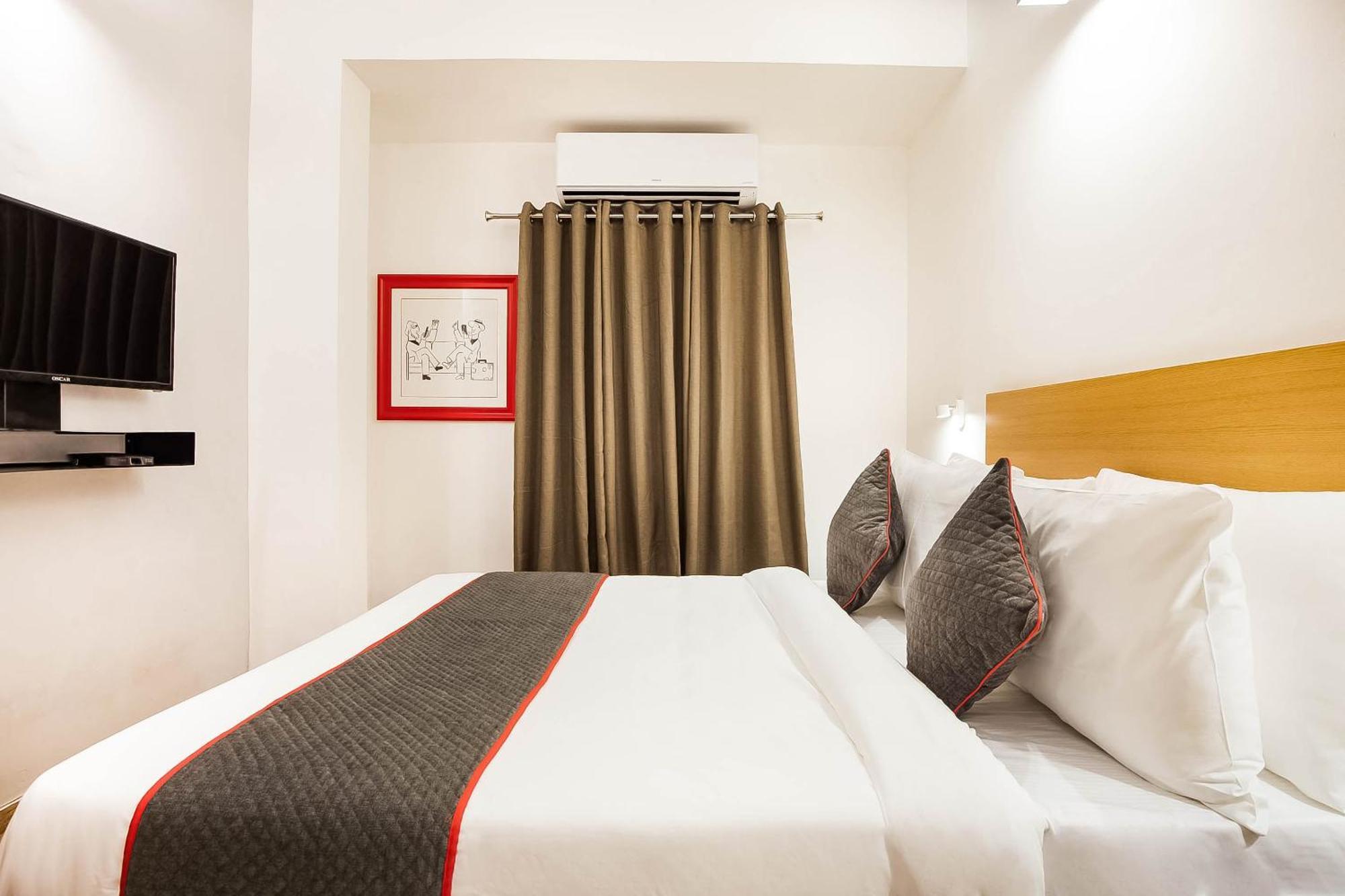 Super Townhouse Lords Inn Regency Mānglia Extérieur photo